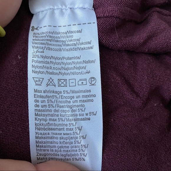 🔸3/30$🔸 High-Low Burgundy Shirt - Picture 3 of 3